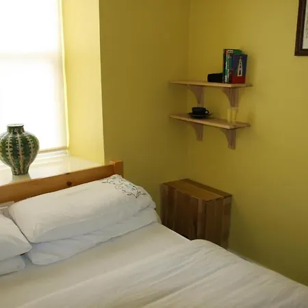 ホステル Kinlay House