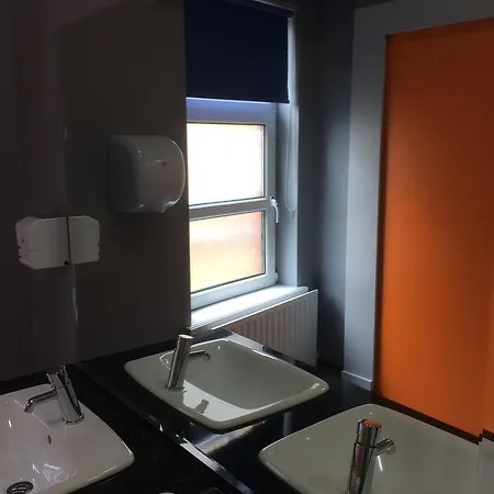 Kinlay House ホステル