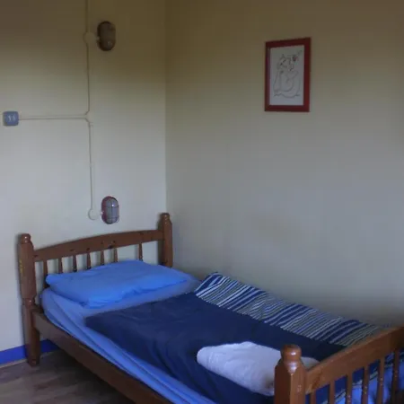 Kinlay House Hostel *