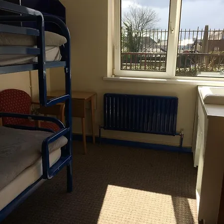 Hostel Kinlay House *